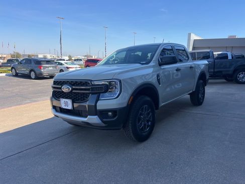 New 2026 Ford Ranger XLT w/ Equipment Group 301A High image 3