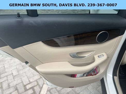 Used 2022 Mercedes-Benz GLC 300 image 19