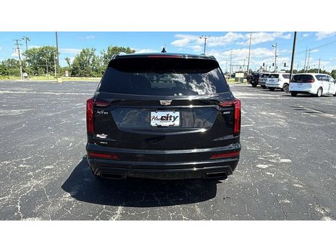 Used 2021 Cadillac XT6 Premium Luxury w/ LPO, ONYX Package AWD/4WD image 6
