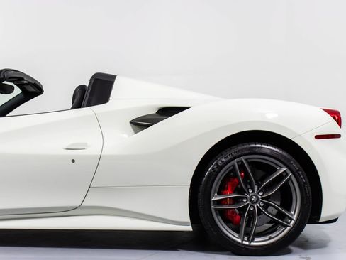 Certified 2019 Ferrari 488 Spider RWD image 27