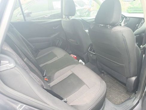 Used 2024 Subaru Outback Premium AWD/4WD image 13