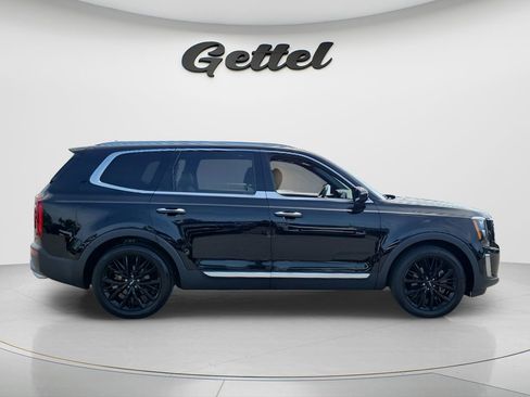 Used 2022 Kia Telluride SX w/ Towing Package FWD image 4