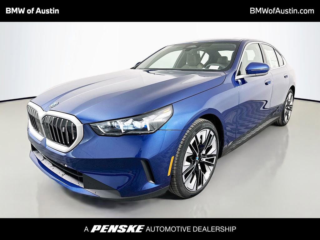 Used 2026 BMW i5 eDrive40 w/ Premium Package RWD image 1