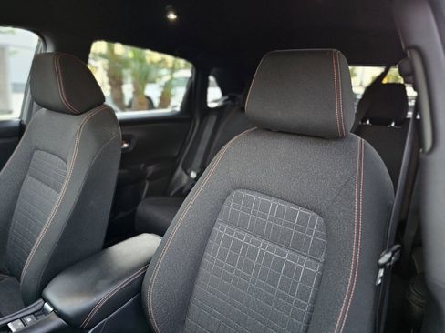 Used 2025 Honda HR-V Sport image 23