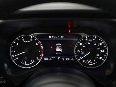 Used 2024 Nissan Rogue SV w/ SV Premium Package image 25