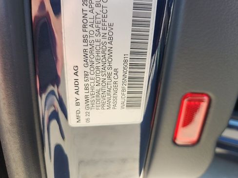 Used 2022 Audi S6 Premium Plus image 9