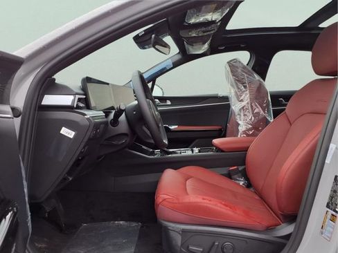 New 2026 Kia K5 GT-Line image 18