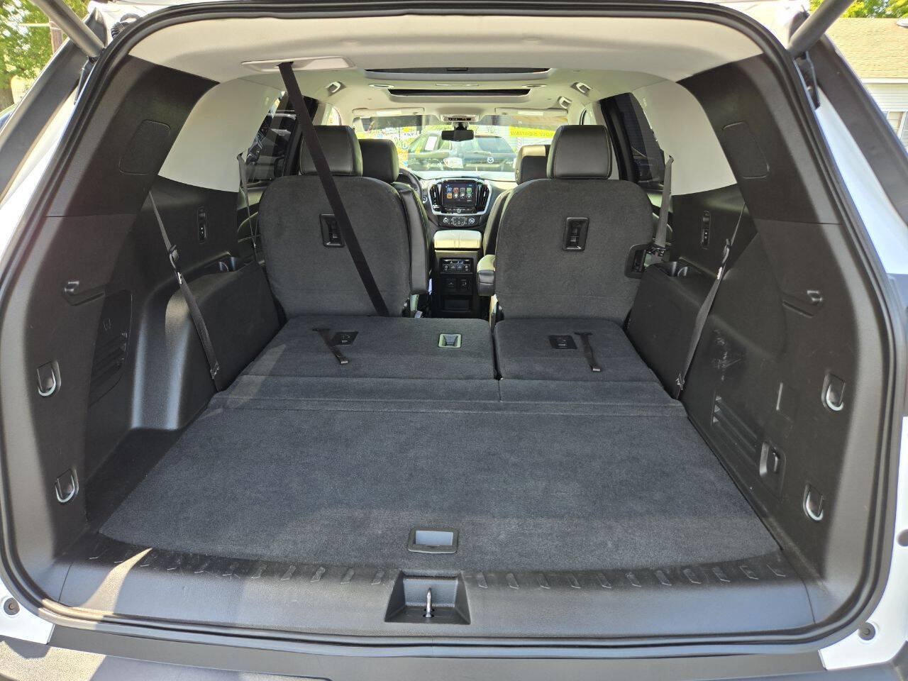 Used 2019 Chevrolet Traverse LT w/ LT Premium Package FWD image 47