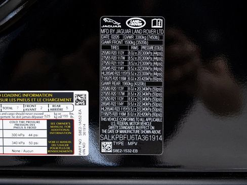 Used 2026 Land Rover Range Rover Long Wheelbase SE AWD/4WD image 52