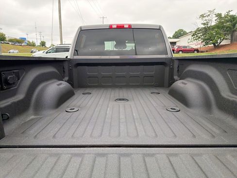 New 2026 RAM 2500 Big Horn AWD/4WD image 16