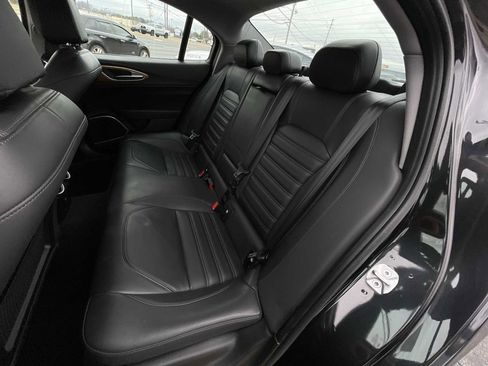 Used 2020 Alfa Romeo Giulia Ti w/ Quick Order Package 22X Lusso image 25