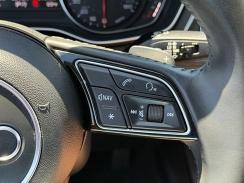 Used 2019 Audi A4 2.0T Premium FWD image 16