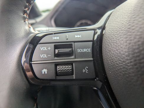 Used 2025 Honda HR-V Sport image 22
