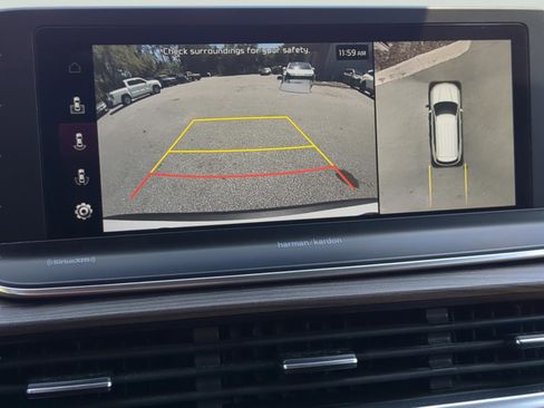 Certified 2022 Kia Telluride SX w/ Towing Package FWD image 12