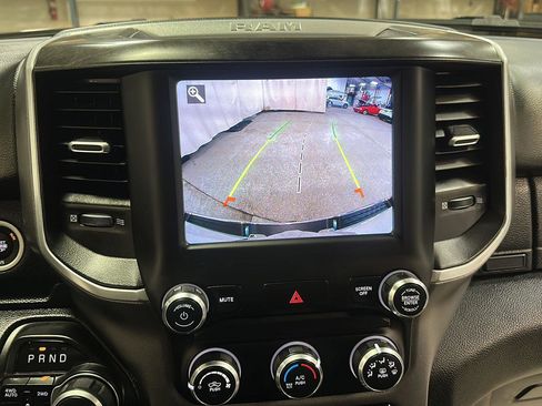 Used 2021 RAM 1500 Big Horn image 23