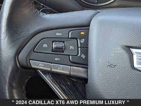 Used 2024 Cadillac XT6 Premium Luxury image 20