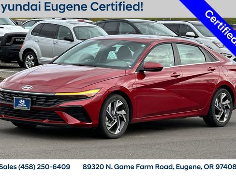 Used 2025 Hyundai Elantra SEL image 10