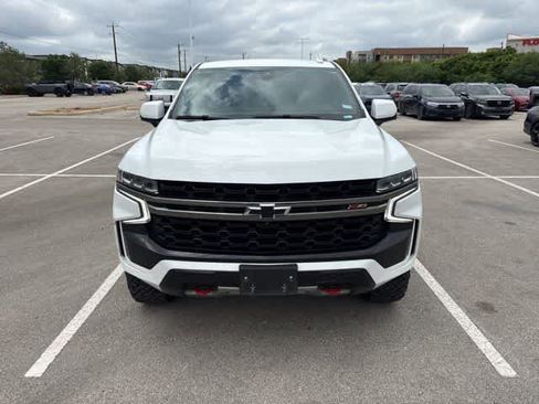 Used 2022 Chevrolet Tahoe Z71 w/ Z71 Off-Road Package AWD/4WD image 8