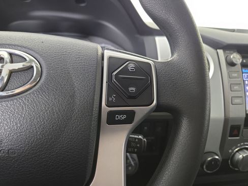 Used 2016 Toyota Tundra SR5 image 16