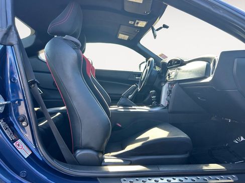 Used 2013 Scion FR-S RWD image 24