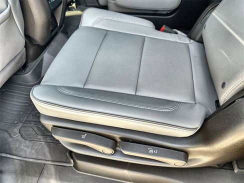 New 2026 GMC Yukon XL Elevation w/ LPO, Floor Liner Package image 17