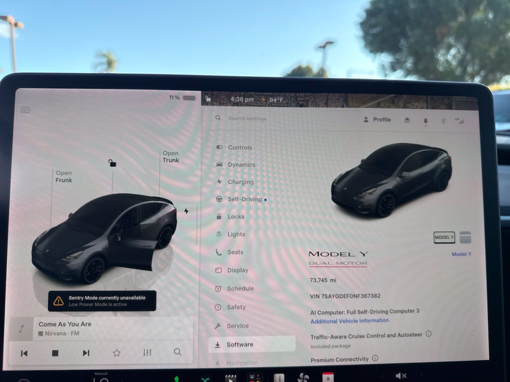 Used 2022 Tesla Model Y Performance AWD/4WD image 17