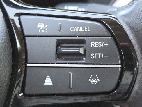Certified 2025 Honda HR-V EX-L image 10