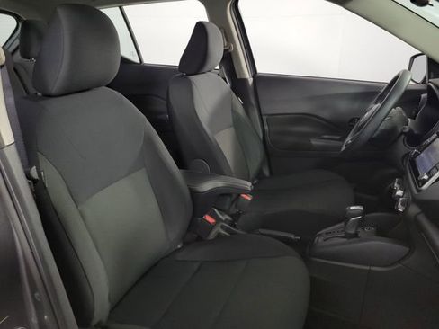 Used 2024 Nissan Kicks S image 19