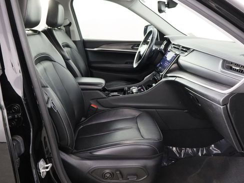 Used 2021 Jeep Grand Cherokee L Limited image 20