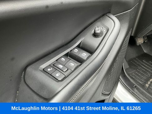 Used 2023 Jeep Grand Cherokee L Limited image 12