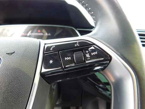 Used 2021 Audi e-tron Premium w/ Convenience Plus Package AWD/4WD image 26