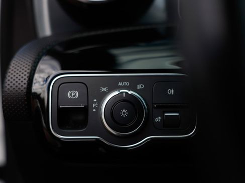 Used 2019 Mercedes-Benz A 220 image 51