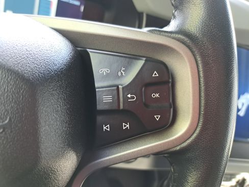 Used 2022 Ford Bronco Badlands image 18