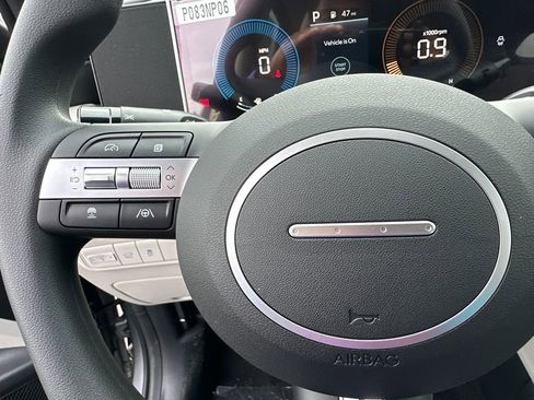 New 2026 Hyundai Tucson SEL image 24