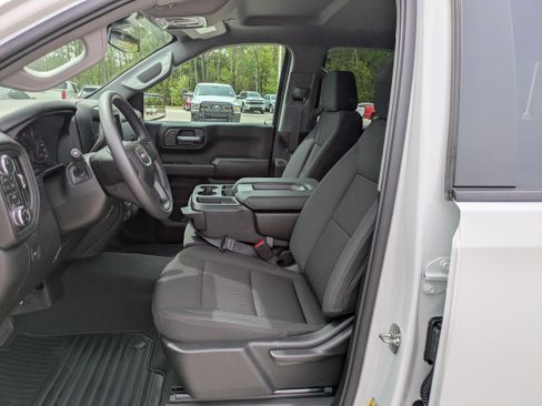 Used 2026 GMC Sierra 1500 Pro w/ Graphite Edition AWD/4WD image 11
