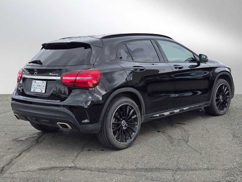 Used 2018 Mercedes-Benz GLA 250 4MATIC image 3
