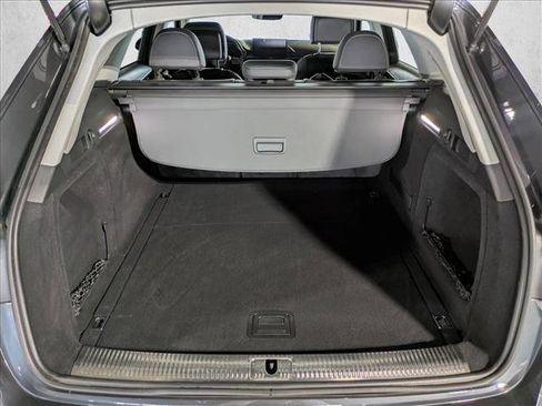 Used 2023 Audi A4 2.0T allroad Premium Plus w/ Premium Plus Package AWD/4WD image 8