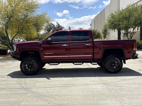 Used 2017 GMC Sierra 1500 SLT w/ SLT Premium Package AWD/4WD image 4