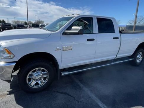 Used 2018 RAM 3500 Tradesman w/ Chrome Appearance Group AWD/4WD image 6