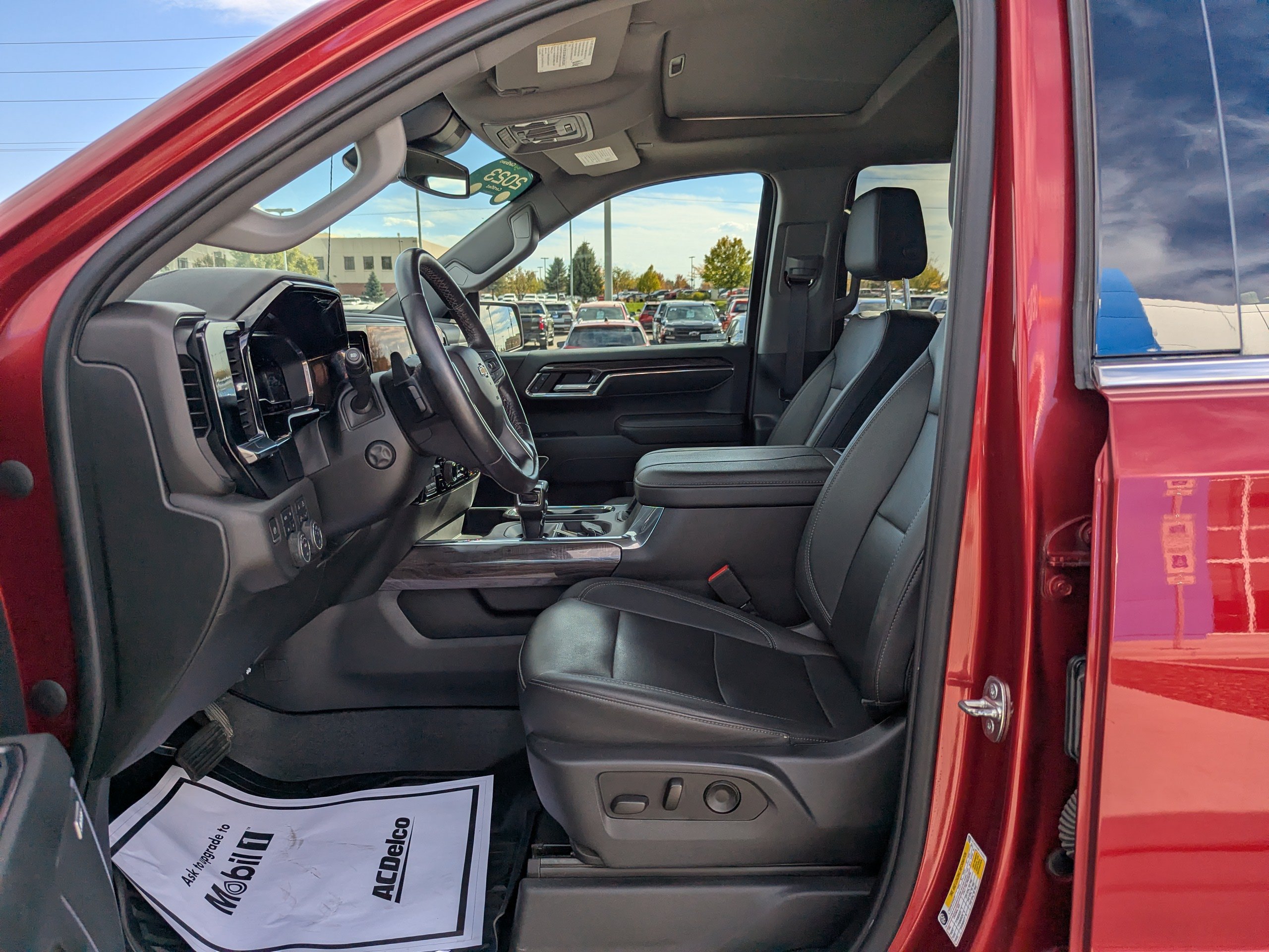 Certified 2023 Chevrolet Silverado 1500 LTZ AWD/4WD image 12
