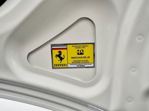 Used 2024 Ferrari Roma Spider image 14