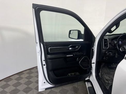 Used 2023 RAM 1500 Laramie AWD/4WD image 13
