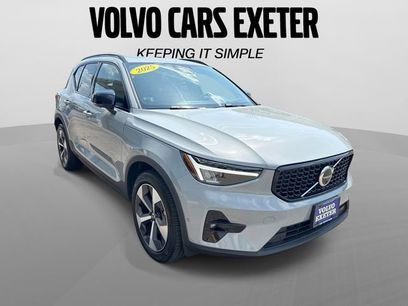 Used 2025 Volvo XC40 B5 Plus
