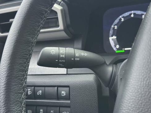 Used 2024 Toyota Tacoma Trailhunter Hybrid Double Cab image 19