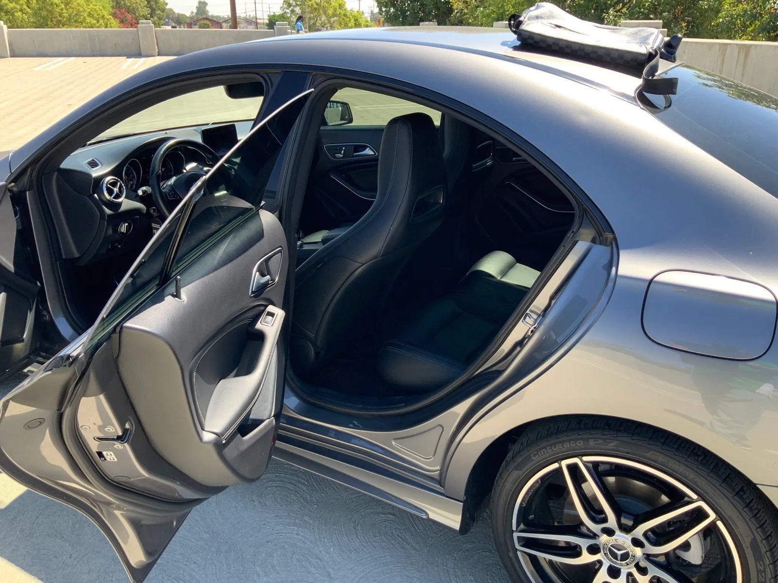 Used 2019 Mercedes-Benz CLA 250 image 26