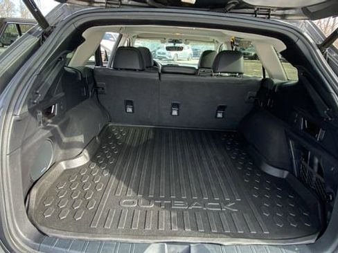 Used 2020 Subaru Outback Limited XT image 32