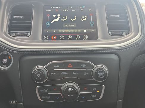 Used 2022 Dodge Charger R/T w/ Plus Group image 17