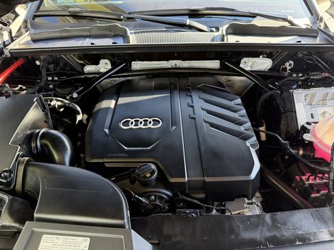 Used 2024 Audi Q5 2.0T Premium Plus w/ Premium Plus Package image 43