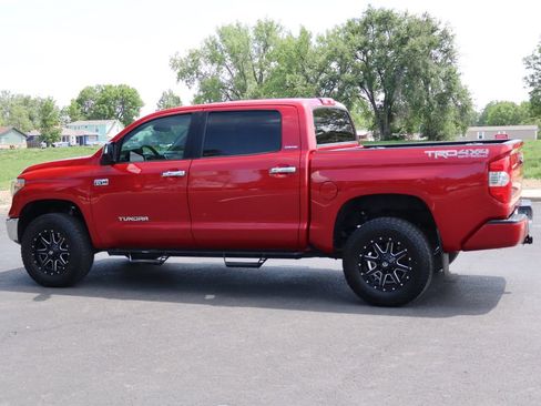 Used 2018 Toyota Tundra Limited w/ Limited Premium Package AWD/4WD image 8