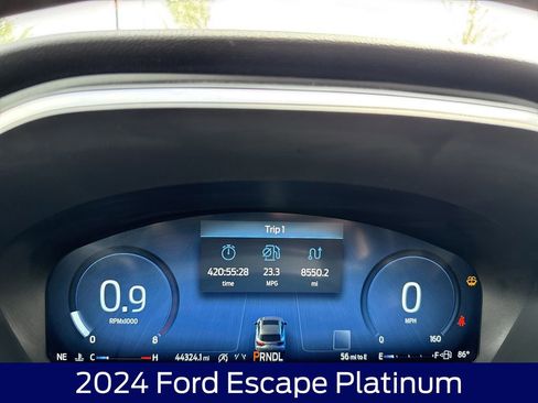 Used 2024 Ford Escape Platinum AWD/4WD image 19